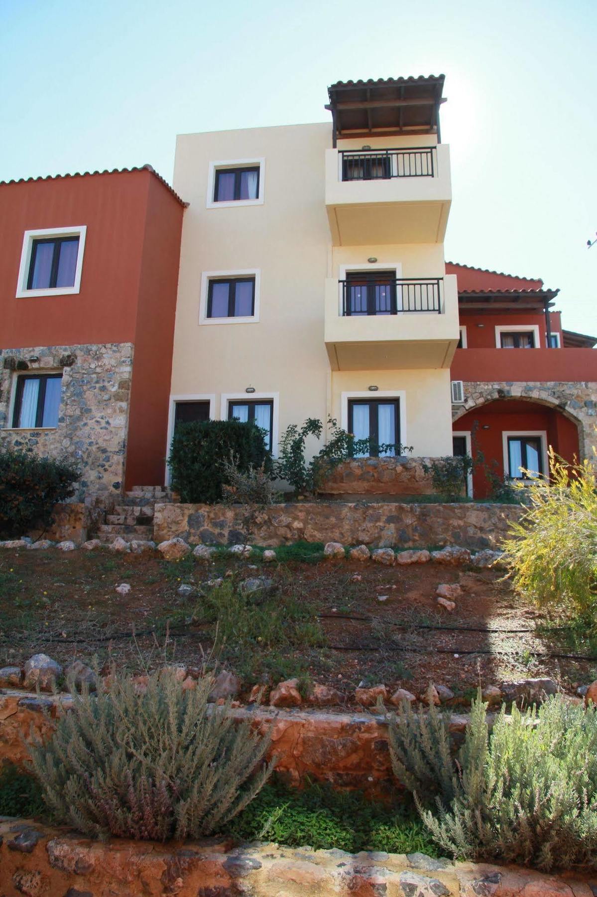 Amazones Driades Apartments Piskopiano Luaran gambar